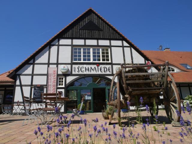 Feriendorf Alte Schmiede Aparthotel Mellenthin Exterior photo